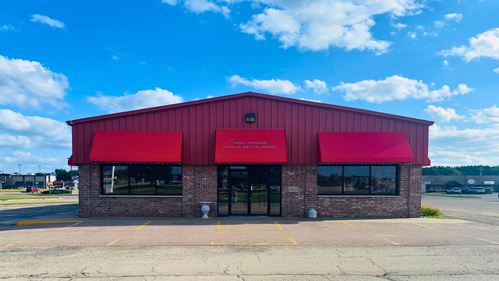 2812 New Pinery Rd - Portage, WI