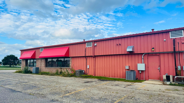 2812 New Pinery Rd - Portage, WI