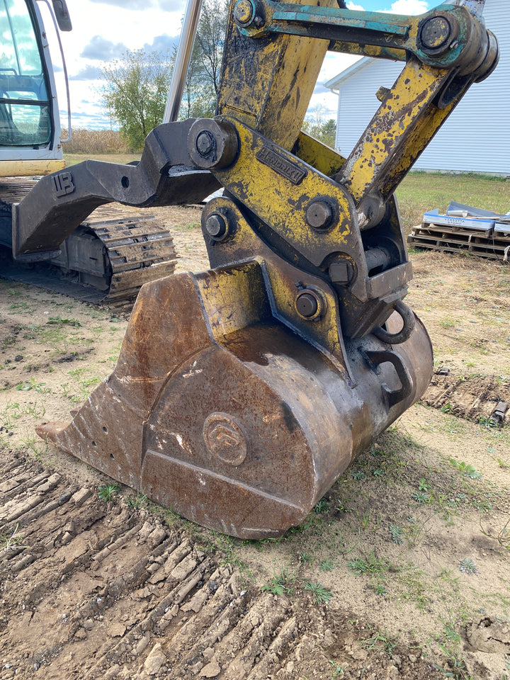 2002 Kobelco SK250LC Excavator w/ Hydraulic Thumb